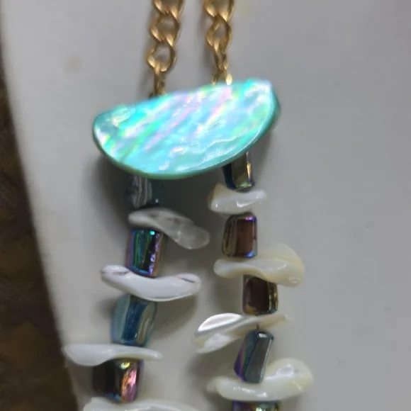 Handcrafted White And Blue Shell & Mermaid Necklace Earrings Bracelet Set - Picture 6 of 6